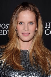 Rebecca Mader Picture