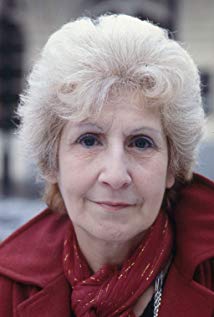 Tsilla Chelton Picture